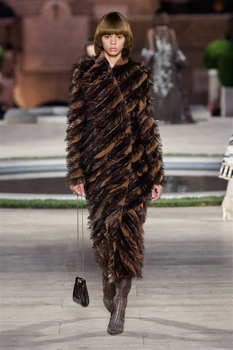 fendi 2019 fw|fendi fur.